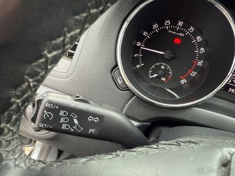 Škoda YETI 2.0 TDi CR KLIMA SENZORY VYHŘ. SEDAČKY SENZORY - 17