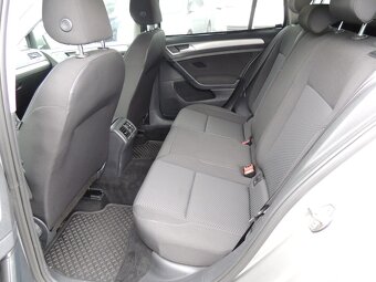 VW Golf Variant 1.6TDi,85kw,2018,2.maj.-21%DPH - 17
