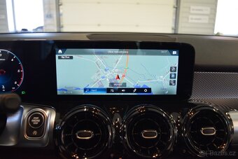 Mercedes-Benz GLB 180 BUSINESS ORG TAŽNÉ ZAŘ 2021-DPH - 17