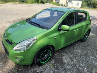 https://auto.bazos.cz/inzerat/225170602/hyundai-i20-12-57kw- - 17