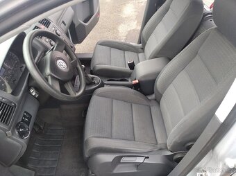 Volkswagen Touran 1,6-85kw - 17