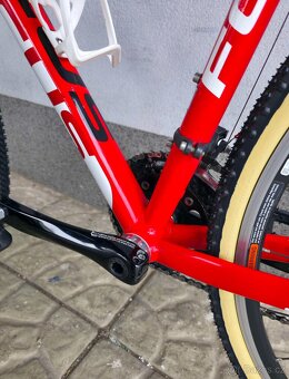 Cyklokrosové kolo Focus Mares AX 1.0 - 17