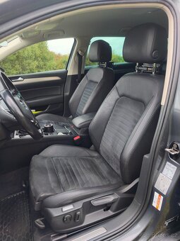 Volkswagen Passat B8 Variant 2.0 TDI DSG 140kW Led Matrix - 17