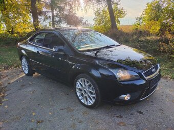KRÁSNÝ Ford Focus cabrio // 2.0 16v // bez koroze - 17