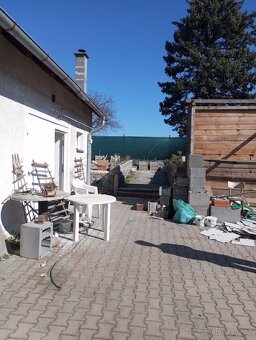 Pronajmu DVOUPATROVÝ byt s VLASTNÍ ZAHRADOU v Chrasti - 17