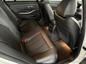 BMW 318d G21 SPORT LED VIRTUAL KAMERA TAŽNÉ 2022 - 17