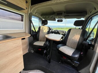 Obytná dodávka-Renault Master - 17