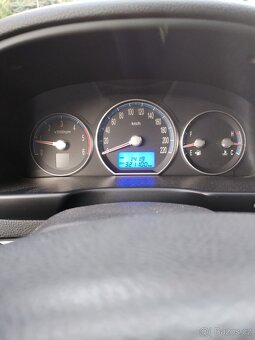 Hyundai Santa Fe II 2.2Crdi 110kw 4x4 - 17