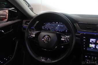Škoda Superb III 2.0TDI DSG L&K | Matrix | Display | Nez.T - 17