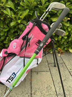 Prodám juniorský golfový set US Kids Golf, 57" - 17