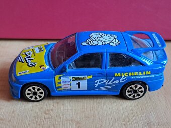 Sbírka 23 modelů 1:43 Bburago Made in aly, 1x 1:36 Tins Toys - 17