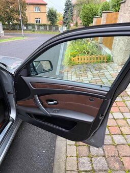 Bmw e61 530D facelift verze edition - 17