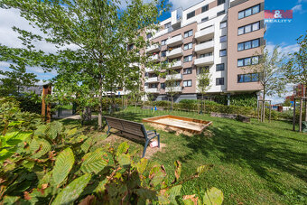 Prodej bytu 2+kk, 52 m², Praha, ul. Kardausova - 17