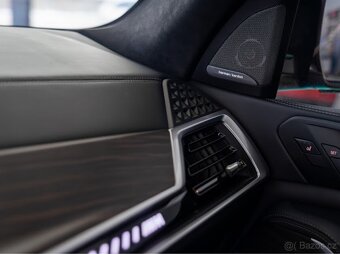 Bmw X7 M60i - 17