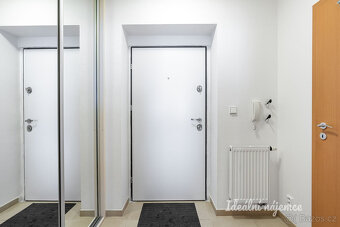 Pronájem bytu 3kk 75 m2 - 17