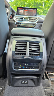 Prodej BMW X3 M40i, 2022 rok, 21alu, 360 kam, panorama - 17