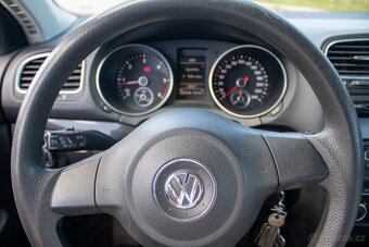 Volkswagen Golf Variant 1,6 TDI 77kw / AJ NA SPLÁTKY / - 17