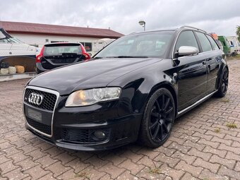 Audi RS4 Avant 4.2 V8 B7 309 kw MANUÁL - 17