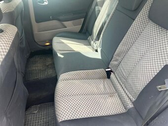 Renault Mégane 2 1.9 dCi - 17