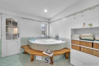 Prostorný byt 3+kk, 102 m2 - Ústí nad Labem - Klíš, zahrada - 17