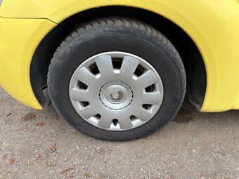 VOLKSWAGEN New Beetle 2.0i 1999 - 17