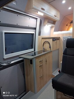 Obytná dodávka MB Sprinter - 17