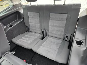 VW Touran 2.0 TDI 103W,1.Maj.159tis,Km,7.Míst,Highline,Tažné - 17
