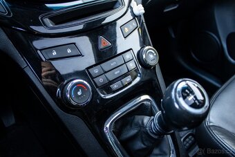 Chevrolet Orlando - 17