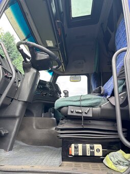 VOLVO TAHAČ FH 420   XL MANUÁL - 17