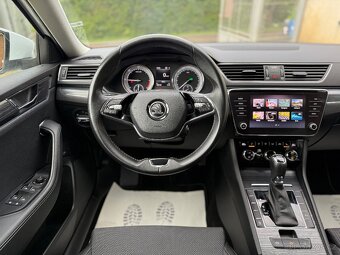 Škoda Superb III FL 2.0 TDi 110KwDSG/Style/Canton/Tažný/2021 - 17