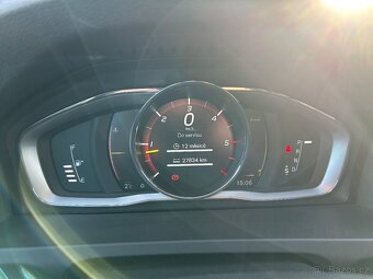 Volvo V60 Cross Country AWD - 17