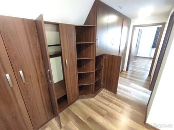 Prodej RD 120m2 Karlovy Vary - Stará Role - 17