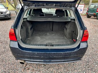 BMW 320i 110 kW Výhřevy,Klima,Alu,Stav - 17