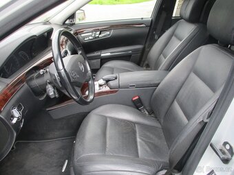 MERCEDES BENZ S 500 V8 - W 221, 4 MATIC, Servisováno v MB - 17