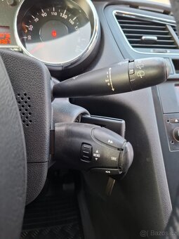 PEUGEOT 5008 1.6 HDI FAP BUSINESS  M6 - 17