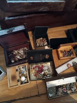 Nabízím věci z velké pozustalosti - 17