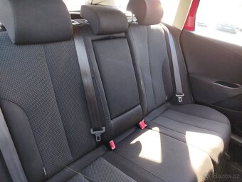 VW Passat 2.0 TDi 103kW, r.v. 6/2010, naj. 258.691 km - 17