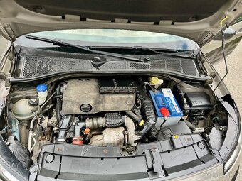 Citroën C4 Cactus 1.6 BlueHDI Shine | CZ | 1. maj.| servis | - 17