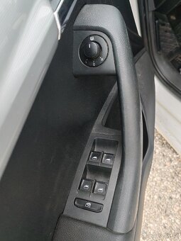 Škoda Octavia 3 Tdi Bohatá výbava - 17
