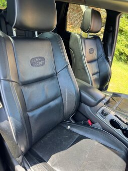 Jeep Grand Cherokee - 17
