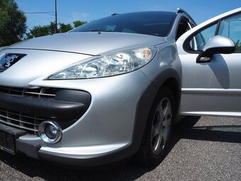 Peugeot 207 SW OUTDOOR 1.6 HDI PANORAMA - 17