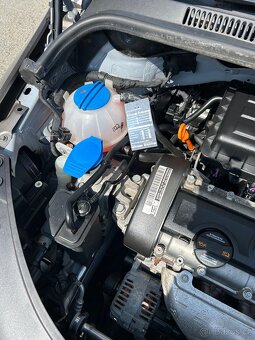 VW GOLF PLUS 1.4 MPI SERVISNÍ KNIHA 103.000 km - 17