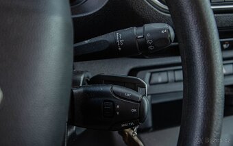 Peugeot Traveller 2.0 BlueHDi Long 8miestne 110kW M6 - 17