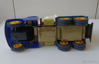 Tatra 138 míchačka KDN stará hračka Kaden - 17