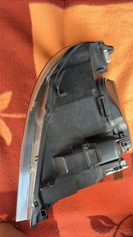 Originál Xenony BMW E90 pre LCI - 17