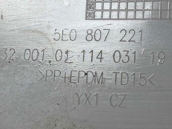 ŠKODA OCTAVIA 3 13-17 náraznik + maska - 5E0807221 - 17