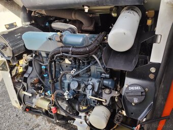 Nakladač Bobcat S185 + ŠPZ. - 17