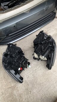 pravy levy svetlo xenon bi-xenon skoda superb 2 II LIFT - 17