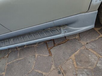 Nášlapy BEZ KOROZE drobné poškození Ssangyong Rexton - 17