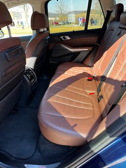 BMW X5 xDrive 45e 70t km top výbava - 17